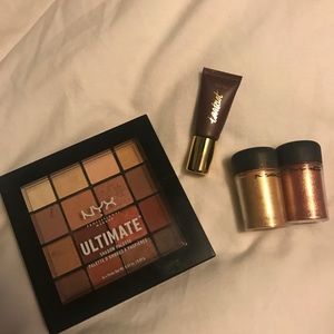 Makeup bundle